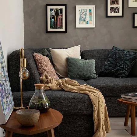 Pantarul - One Bedroom With View Ragusa